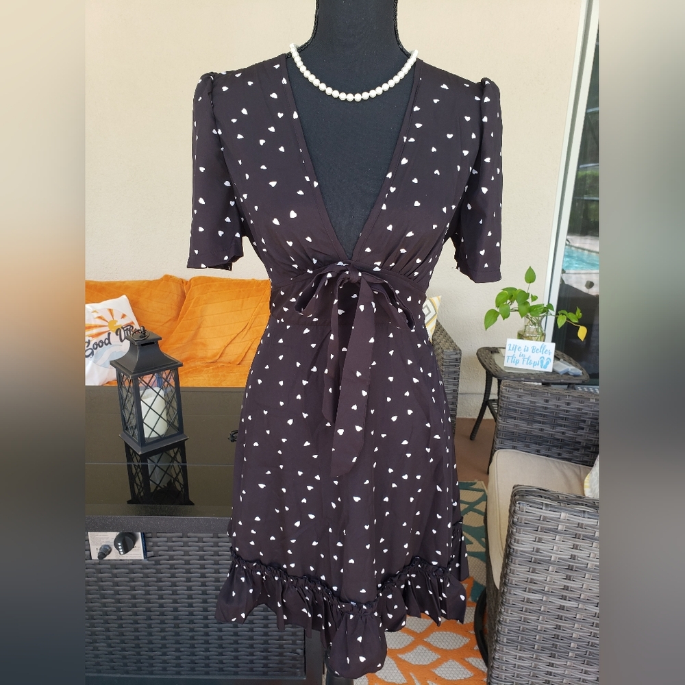 Two beautiful dresses fit to m to semi large